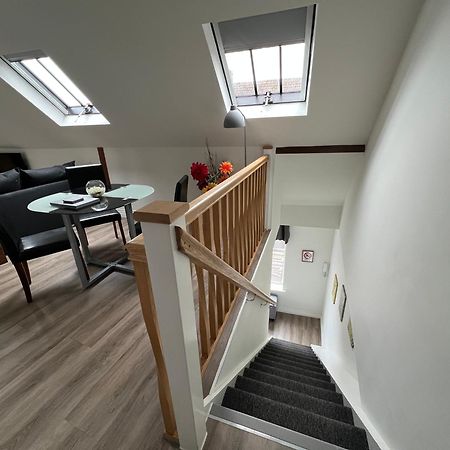 Glastonbury Secret Retreat - 1 Bd Split-Level Apt, Sleeps 3 외부 사진